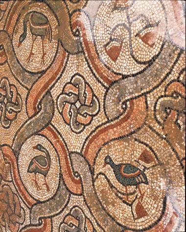 Βασιλική Α (Δουμετίου). Ψηφιδωτό δάπεδο του νάρθηκα, λεπτομέρεια.