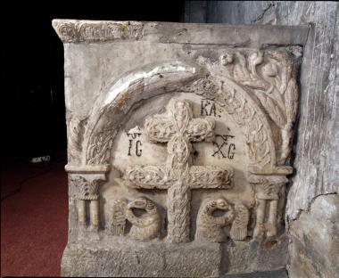 Ανάγλυφη πλάκα σαρκοφάγου.