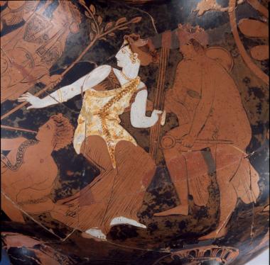 Υδρία της Πέλλας, λεπτομέρεια, Ερμής και γυναικεία μορφή (μαινάδα)