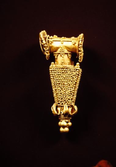 Byzantine jewelry