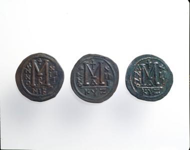 Φόλλις (οπισθ.)