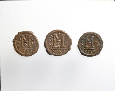 Φόλλις (οπισθ.)