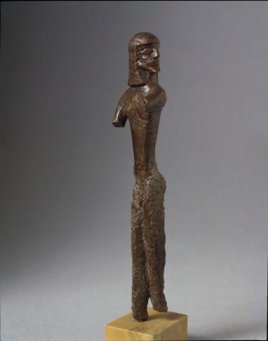 Αγαλμάτιο ανδρικής μορφής