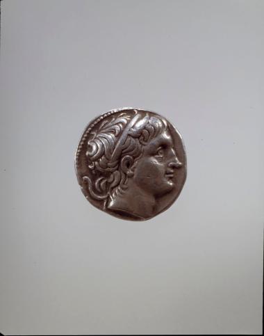 Αργυρό τετράδραχμο Δημητρίου Πολιορκητή. Εμπροσθότυπος: κεφαλή του Δημητρίου