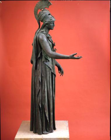 Χάλκινο άγαλμα Αθηνάς. Πλάγια δεξιά όψη. Πιθανώς έργο του γλύπτη Ευφράνορος.