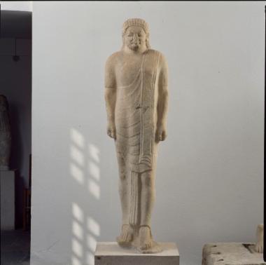 Μαρμάρινο άγαλμα νέου από το ακρωτήριο Φονιάς