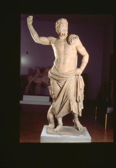 Μαρμάρινο άγαλμα Ποσειδώνα