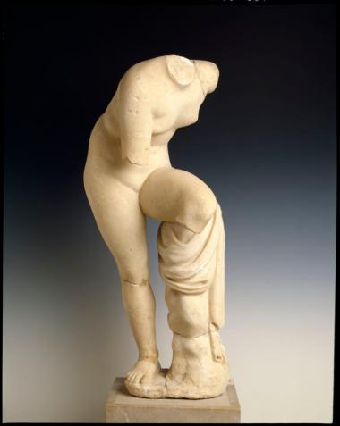 Άγαλμα Αφροδίτης Λουόμενης