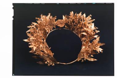 χρυσό στεφάνι