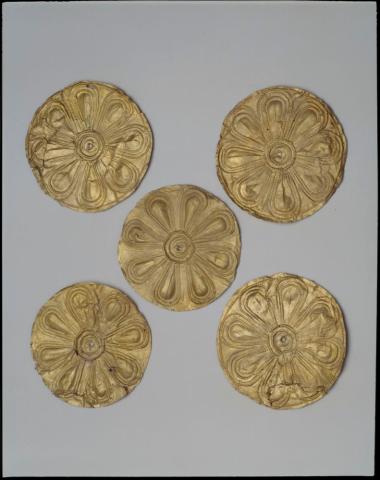 Πέντε χρυσά δισκάρια