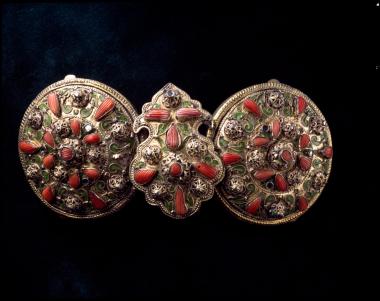 Επίχρυση πόρπη