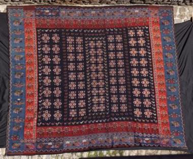 Μάλλινο κιλίμι - χράμι.