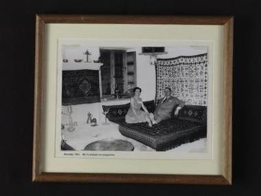 Ο Ευάγγελος Αβέρωφ με τη σύζηγό του Διαμαντίνα.  Μέτσοβο, 1951.