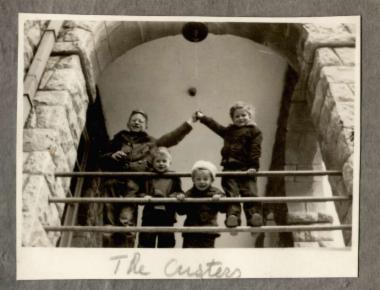 ΒΑΡΚΙΖΑ 1931, ΠΗΛΙΟ 1932,1968 30