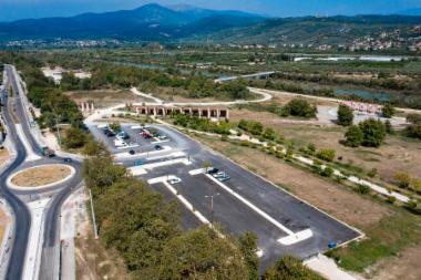 Πάρκινγκ Πλατείας Ζέρβα (DJI0112)