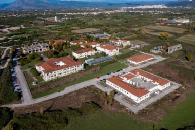 ΤΕΙ-Βιβλιοθήκη (DJI0692)