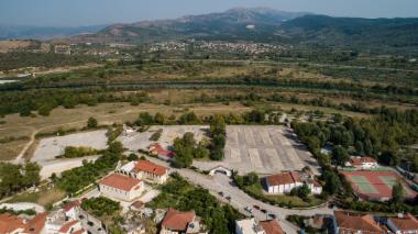 Εκθεσιακό Κέντρο (DJI0035)