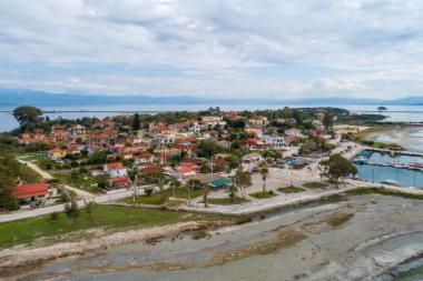 Κορωνησία (DJI0328)