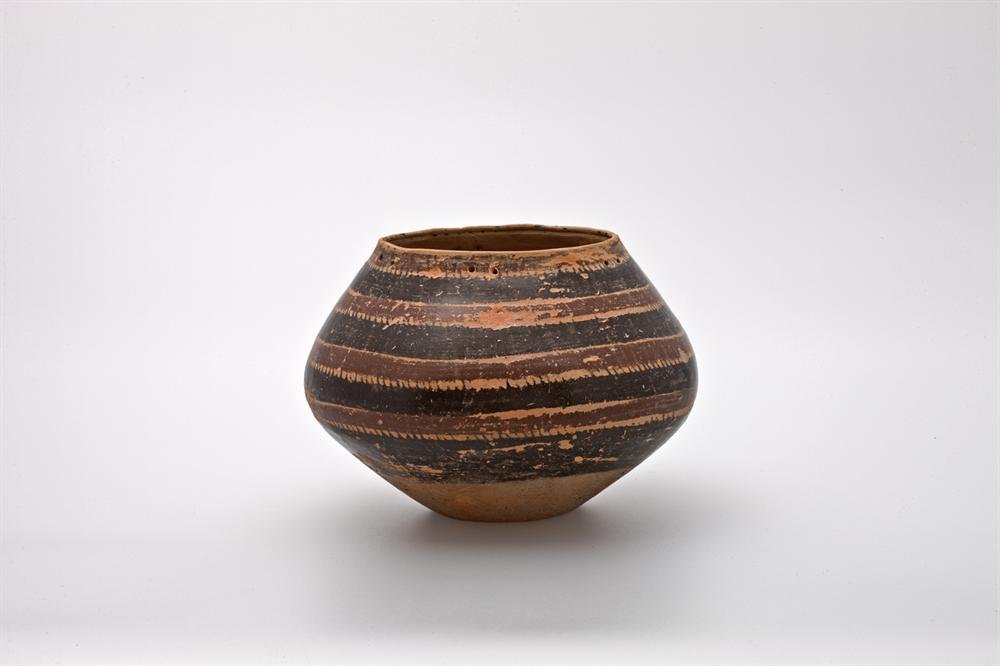 Bowl of the Neolithic period