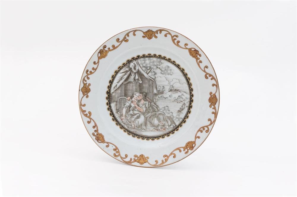 Dish, porcelain with famille rose decoration (grisaille)