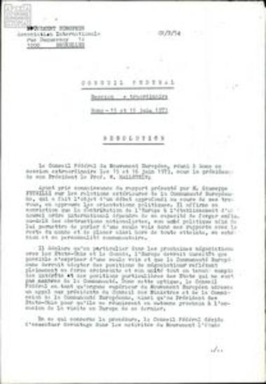 Resolution by 'Mouvement Européen' and resolution draft about the fall of the dictatorial regime in Portugal