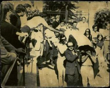 Στιγμιότυπο από την κηδεία του Κώστα Γεωργάκη στη Γένοβα