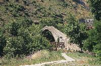 Πέτρινο γεφύρι στο Ν. Γρεβενών