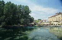 Γενική άποψη των πηγών της Αγίας Βαρβάρας στη Δράμα