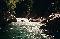 Rafting στα ορμητικά νερά του ποταμού Αώου