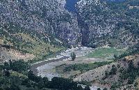 Ο ποταμός Αχελώος κοντά στην Πύλη Τρικάλων