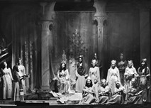 Καλομοίρης, Το δαχτυλίδι της μάνας, 1973-1974