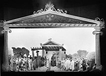 Όφενμπαχ, Η ωραία Ελένη, 1960-1961