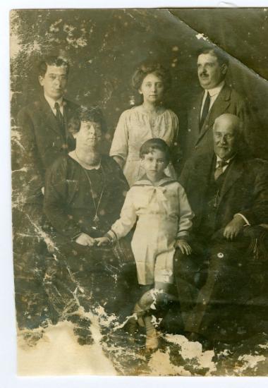 1 φωτογραφία της οικογένειας Κουρτζή