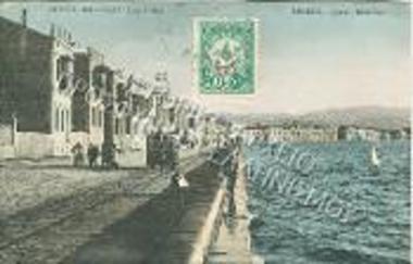 Η προκυμαία στο λιμάνι της Σμύρνης και η συνοικία Καλή Θέα.