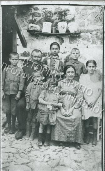 Συλλογή Καράμπελα Γεωργίου.