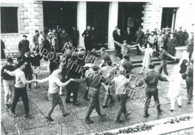 Συλλογή Ουσταμπασίδου Ηρούς.