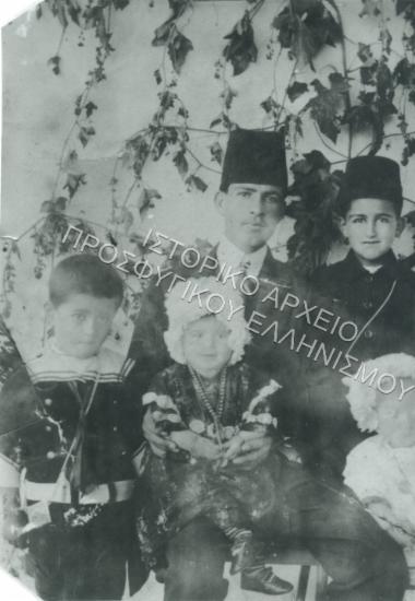 Συλλογή Κιουπτσίδη Γεωργίου.