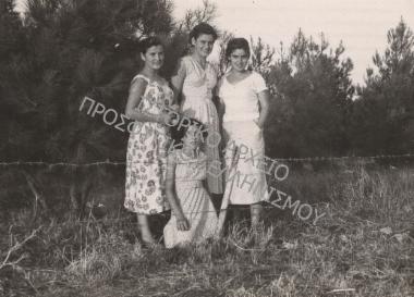 Συλλογή Ωρολογά - Γεωργά Σταυρούλα.