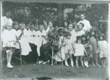 Συλλογή Κρίνου - Ροδίου Ειρήνη.