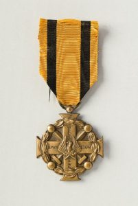 Decoration of the Order of King George (Asia Minor) awarded to Abraham Salvator Matalon (1886-1987).
