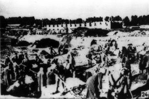 Auschwitz concentration camp, labor.