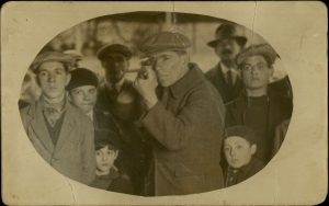 A Jewish family from Kastoria.
