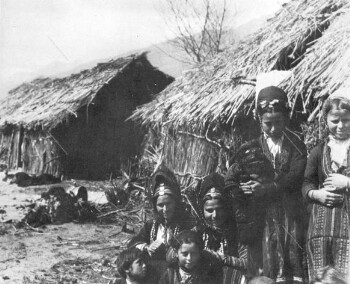 Grammoustians in their winter quartres, Sidirokastro near Serres, 1930