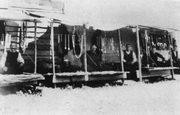 Νεβεστιάνοι χρυσοχόοι στο παζάρι των Γρεβενών,1939