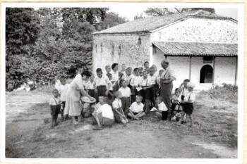 Children outside the church in Paidopoli Kali Panagia - Dovra Veria
