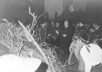 Απόκριες του 1981 στην πλατεία της Κυψέλης