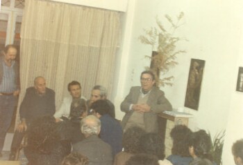 The writer Iakovos Kampanelis while visiting the offices of Efxinos Club of Veria