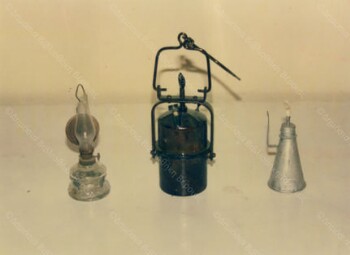 Γκαζόλαμπα, φανάρι ασετυλίνης, λυχνάρι