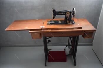 Excella foot sewing machine