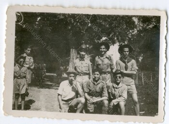 Work group of Scouts at Macrochori
